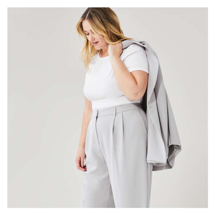 Aux Femmes Pantalon plissé Femmes+
